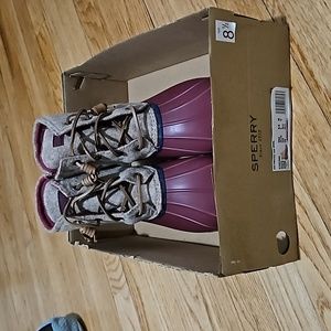 NWOT Sperry boots size 8.5
